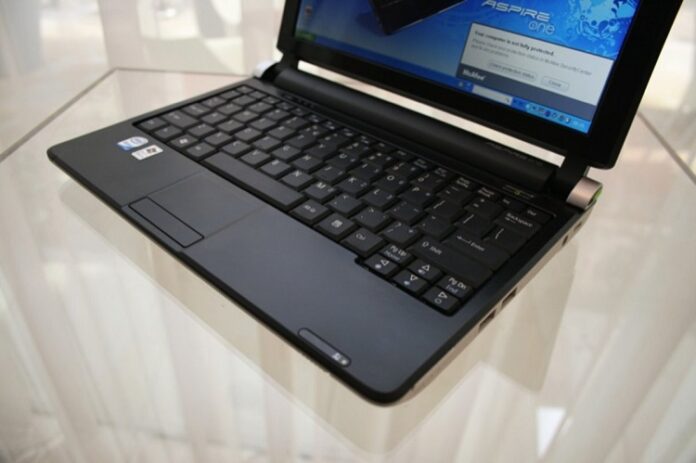 Acer reveals a new Android Netbook, the Acer Aspire One D260 [AndroNet Frenzy]